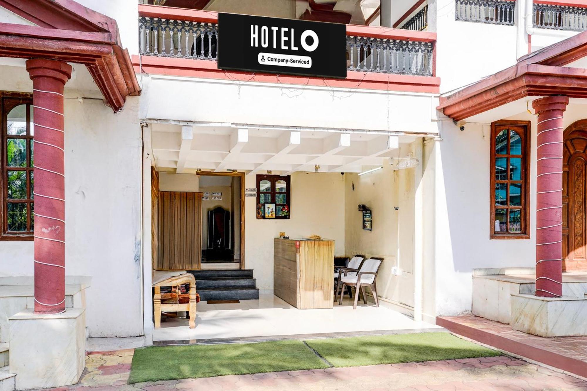 Oyo Flagship Triple Beach Guest House Benaulim Esterno foto