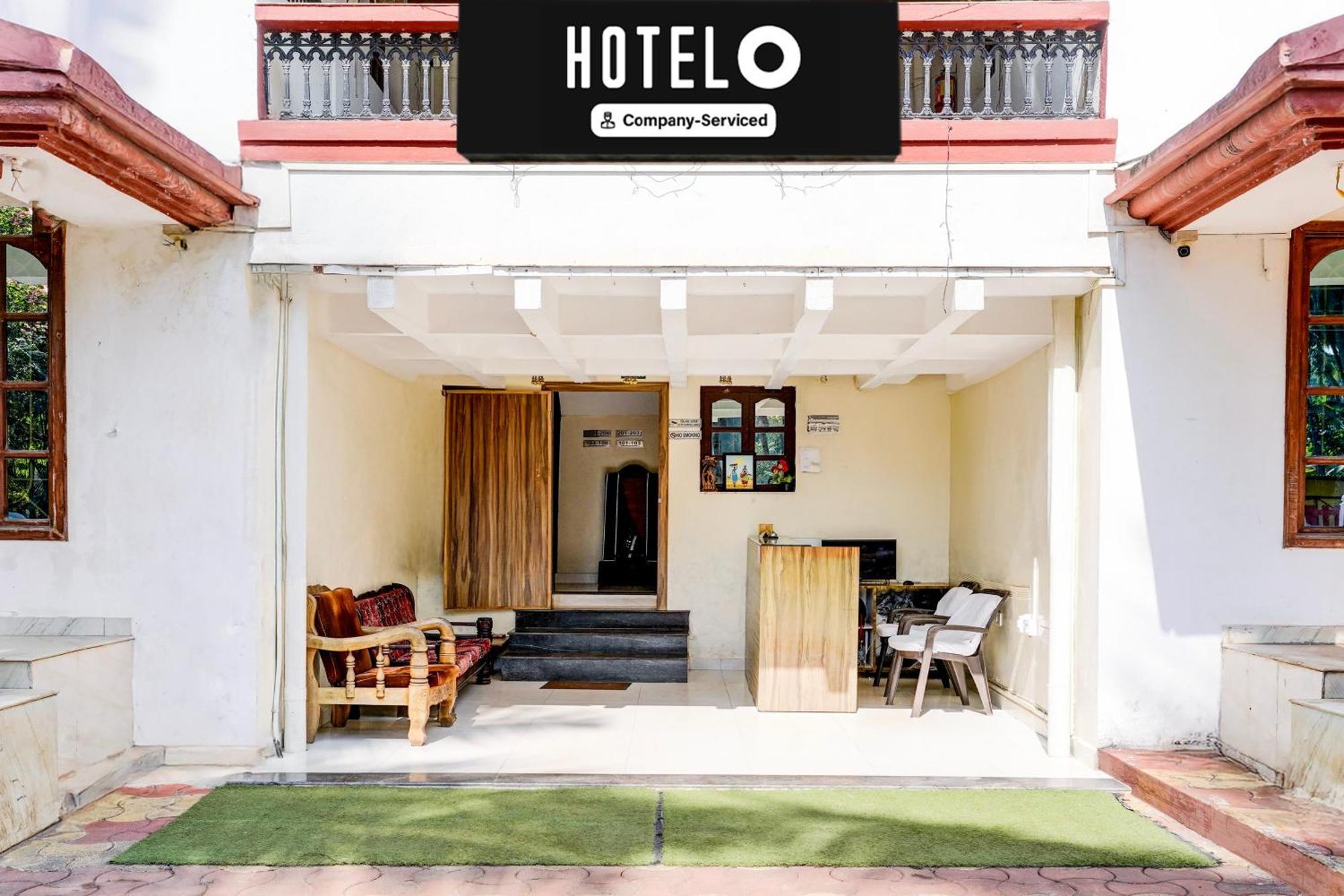 Oyo Flagship Triple Beach Guest House Benaulim Esterno foto