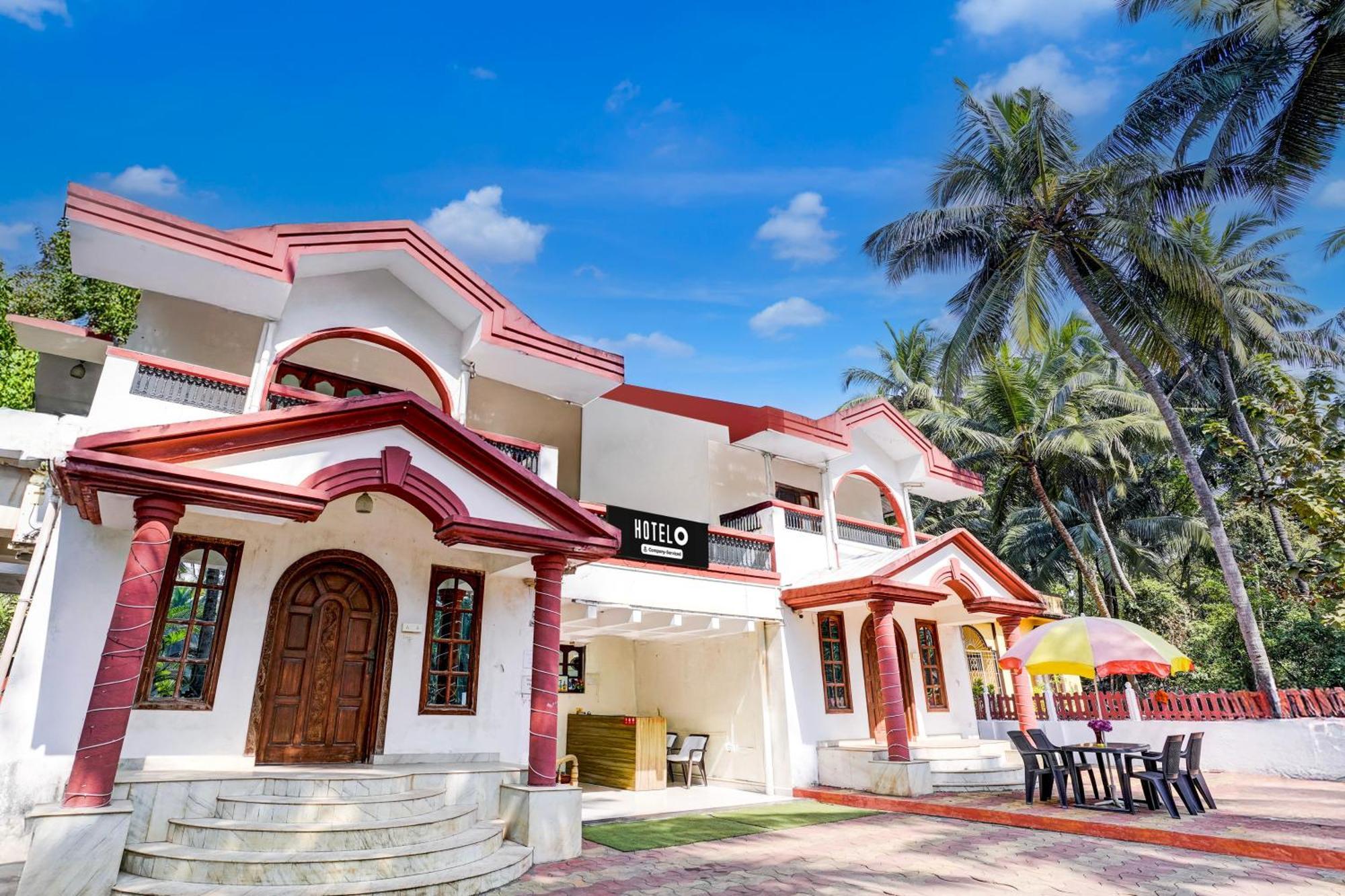 Oyo Flagship Triple Beach Guest House Benaulim Esterno foto
