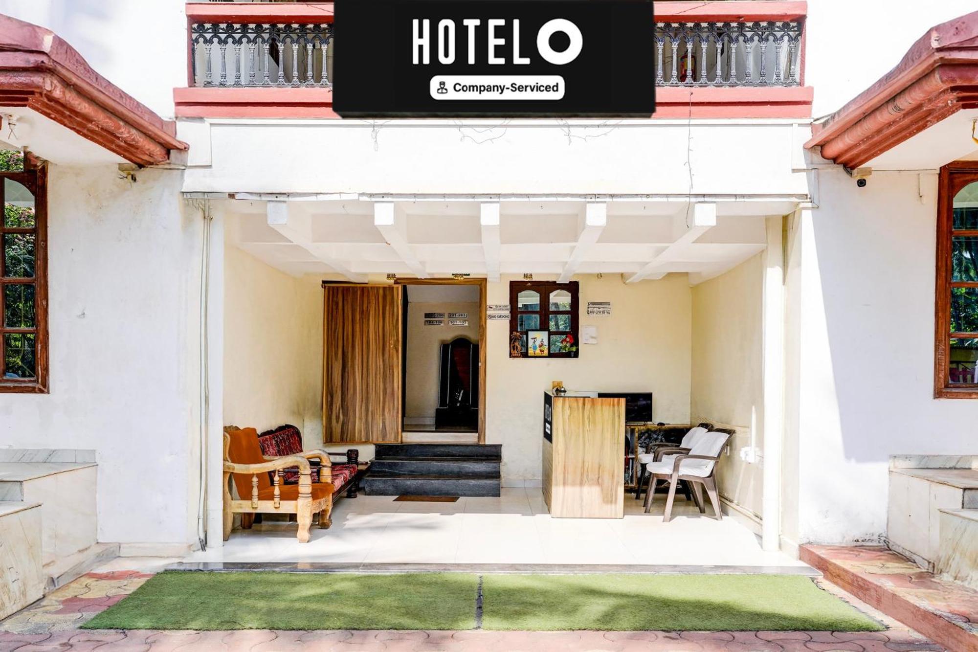 Oyo Flagship Triple Beach Guest House Benaulim Esterno foto
